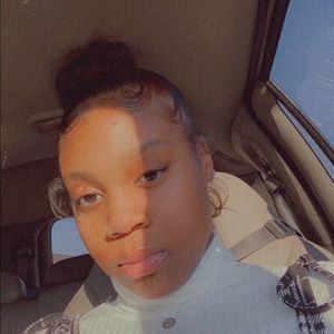 Meet your Posher, Tete